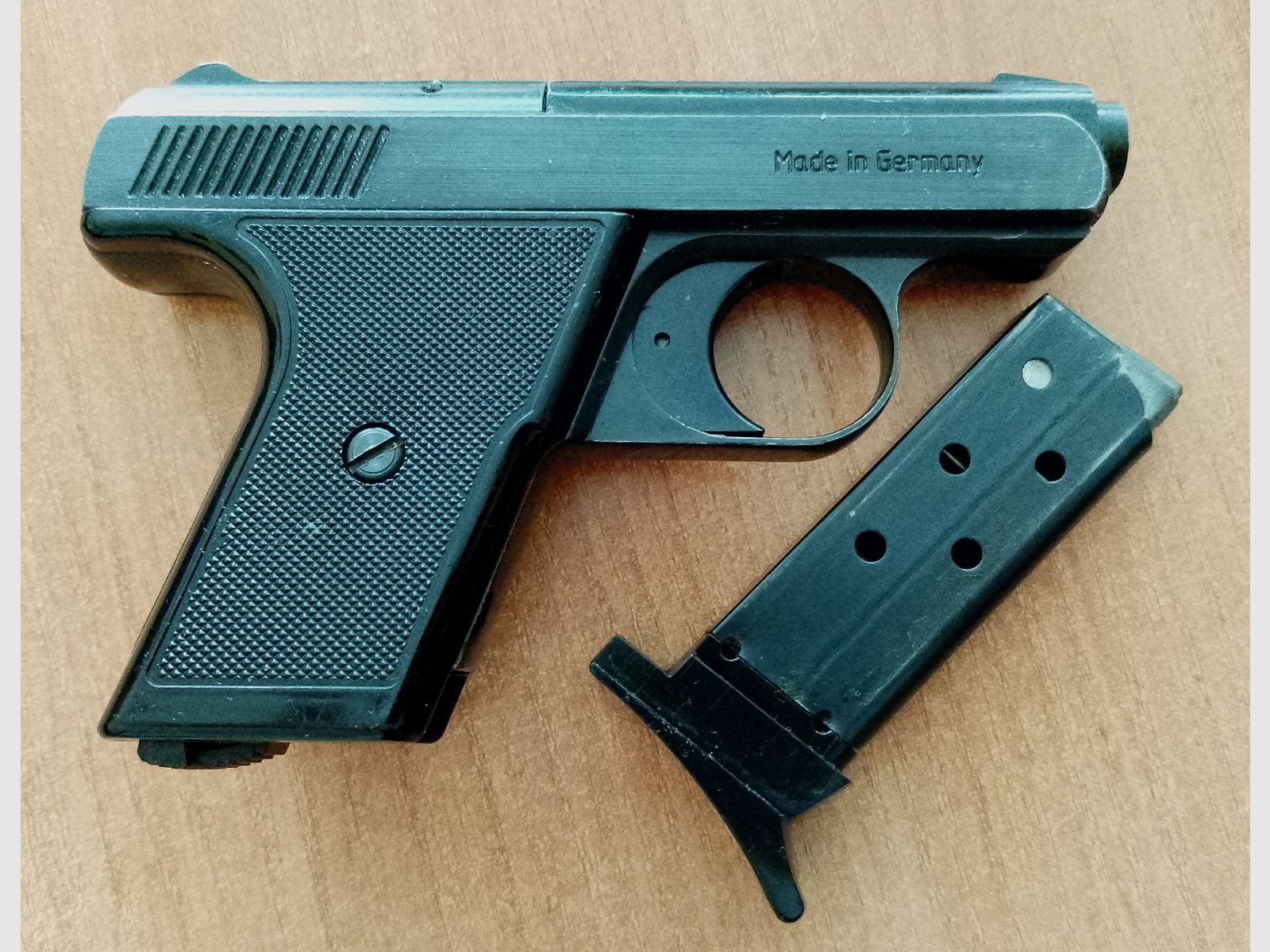 Reck FBI 8000 Kal. 8 mm Knall im PTB 387/2