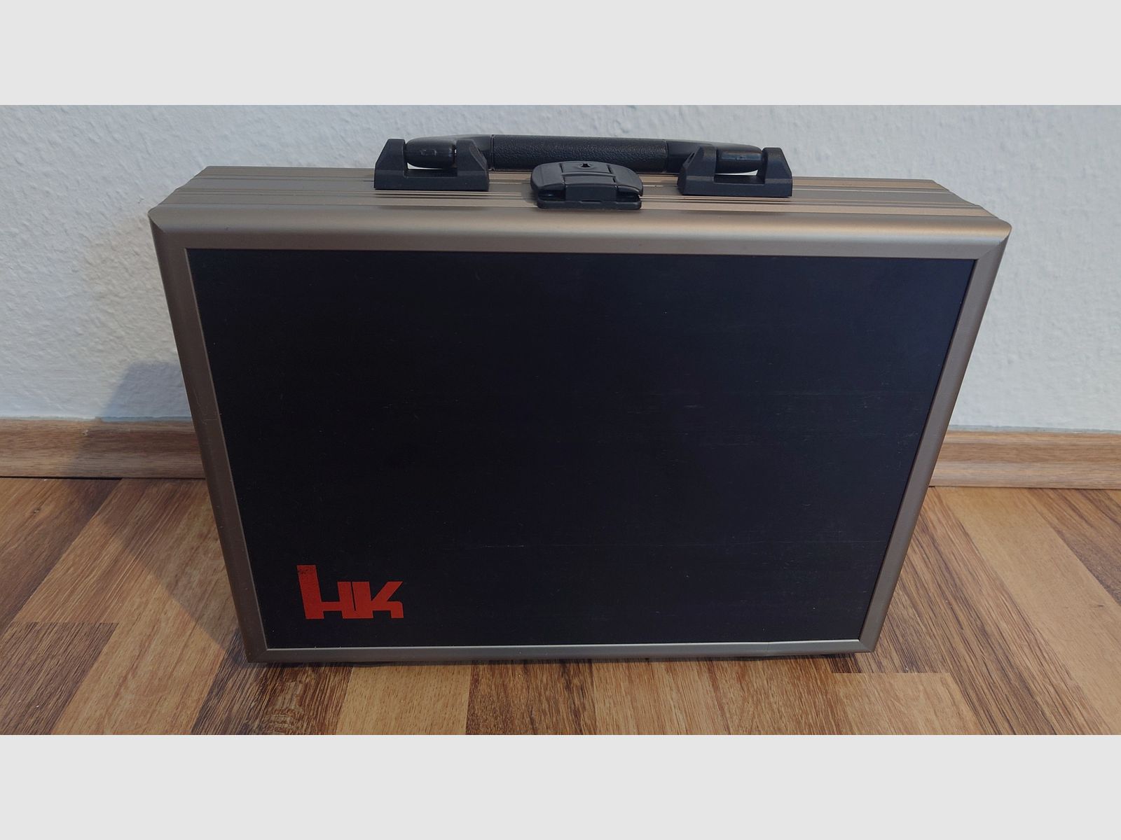 Heckler&Koch MK23 SOCOM w kalibrze .45 Auto, z zezwoleniem sportowym