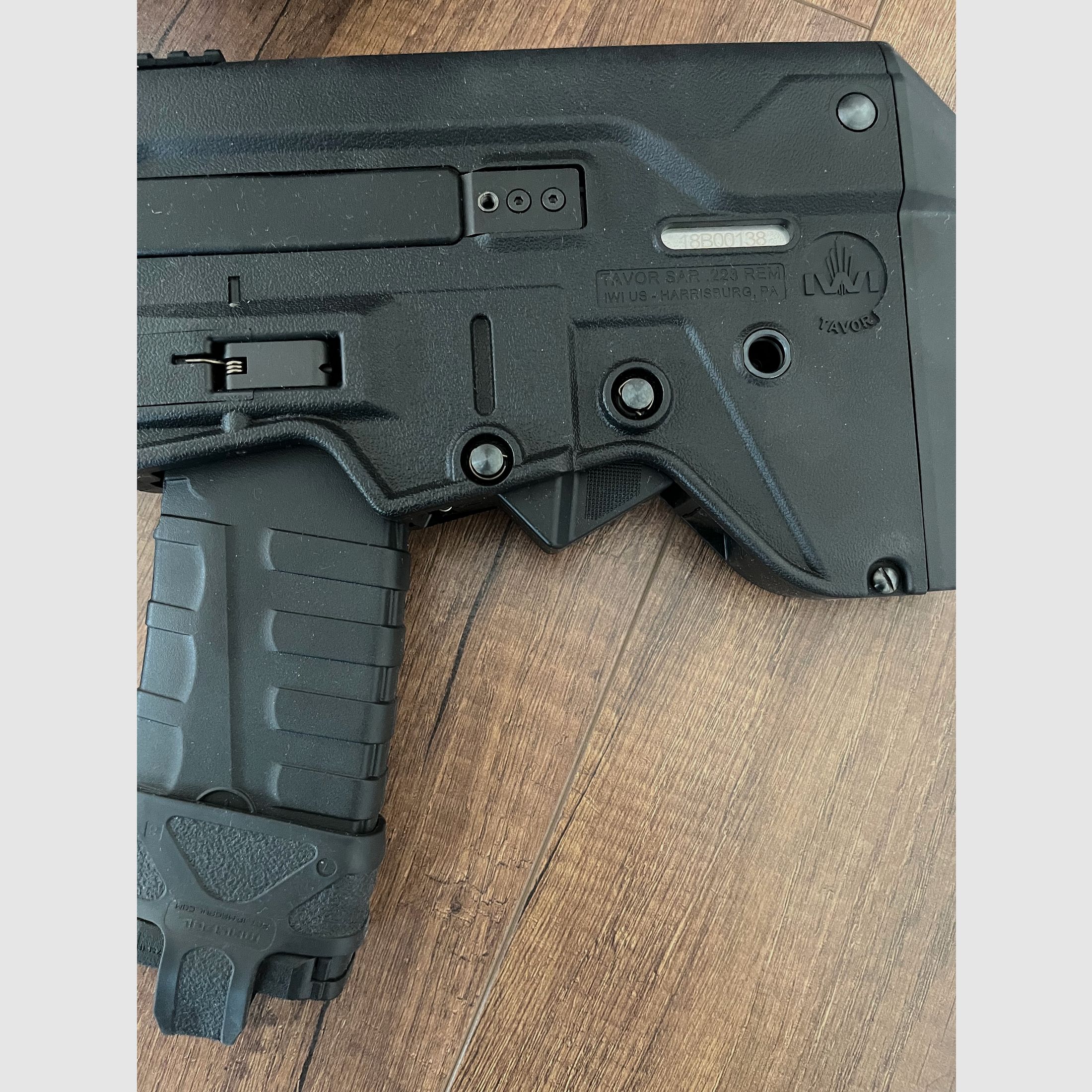 KWA Tavor GBB Airsoft con ottica