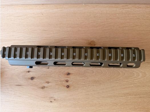 Heckler & Koch SLIMLINE-guardia de mano para MR223