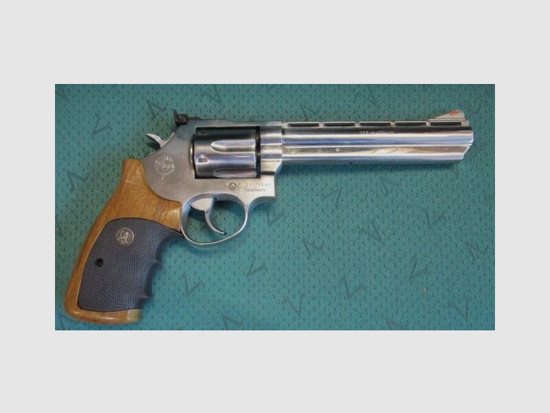 Revolver Taurus .357mag, 6 Zoll mit Pachmayr Griff