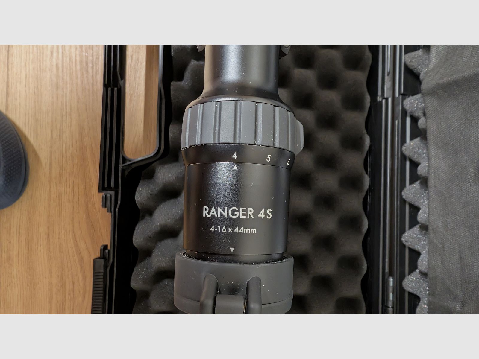 Merkel K5 Extreme con Steiner Ranger 4S 4-16x44, calibre .30-06 Spring., nuevo