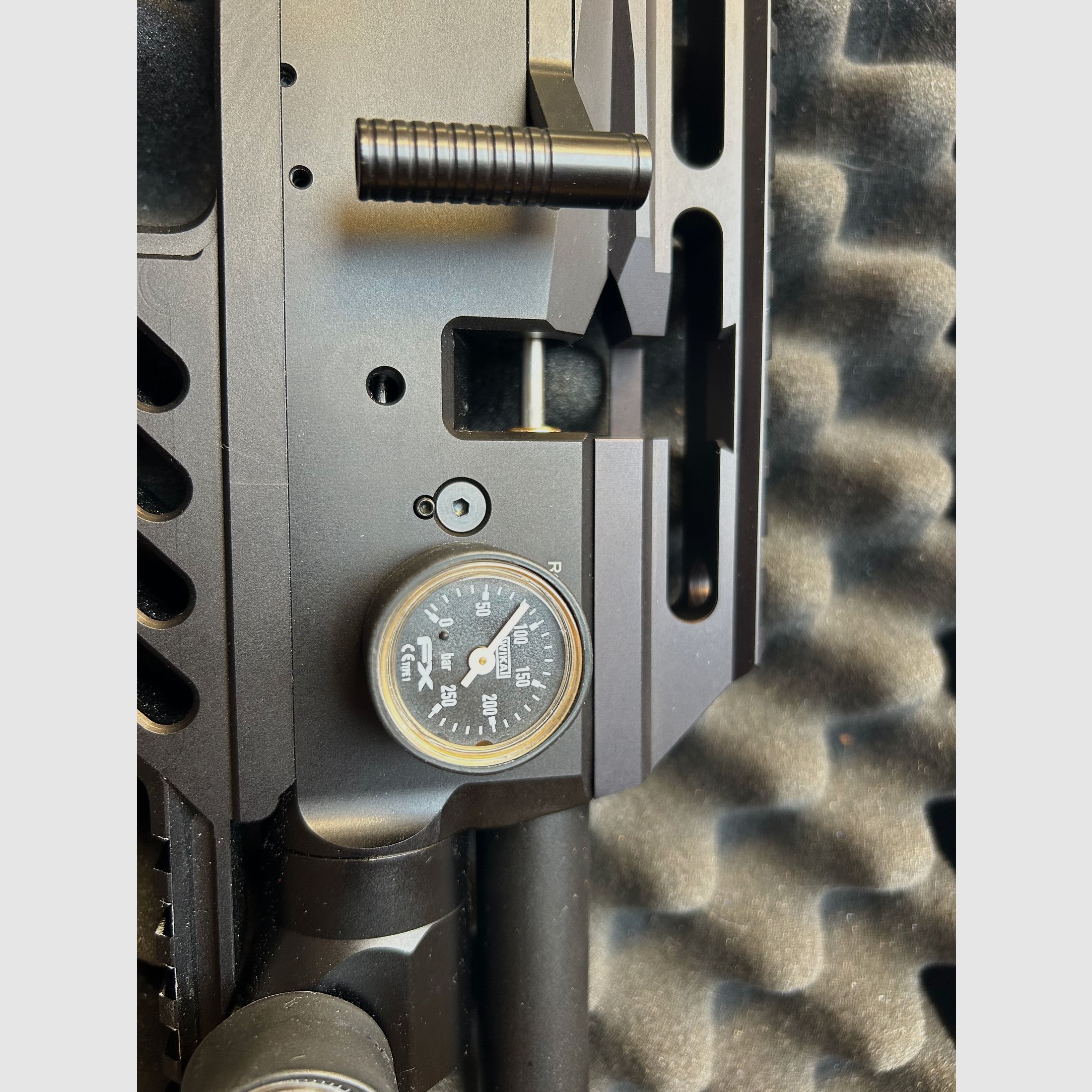 FX Dreamline Tactical Compact Luftgewehr 7,5 Joule , Kal. 4,5 (.177) inkl. 3 Mag und Compact Schulterstütze