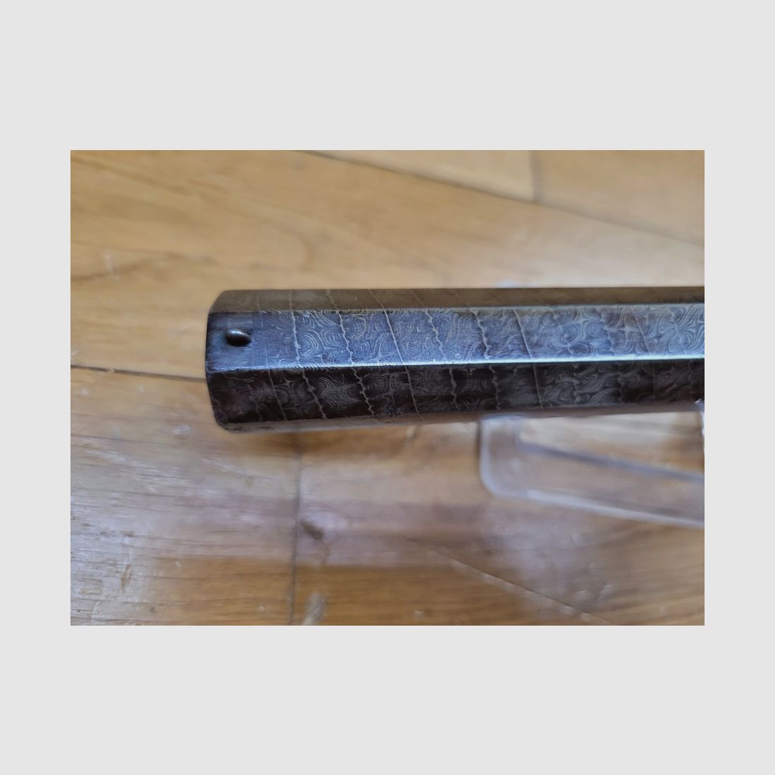 Very beautiful cavalry officer's pistol 1833 – 2nd Type – Royal Manufacture of Châtellerault – Rare and superb ribbon steel and Damascus barrel – 48 "hair" grooves in excellent condition – Original bluing at 85% – Very beautiful specimen!, image 21 of 30