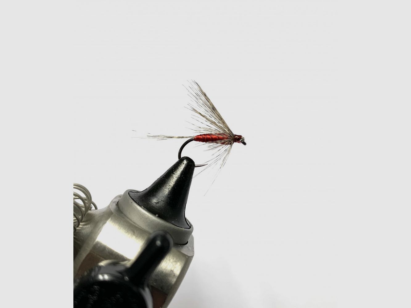 LEÓN Dry Fly, image 15 of 22