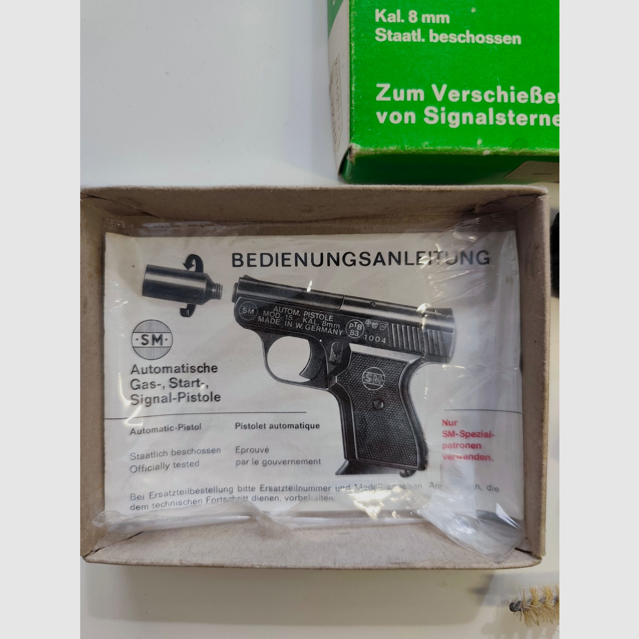 RHÖNER Mod.15 8mm Sammler Set Komplettes Züberhör + 10 Schuss CS Gas + Taschenmesser