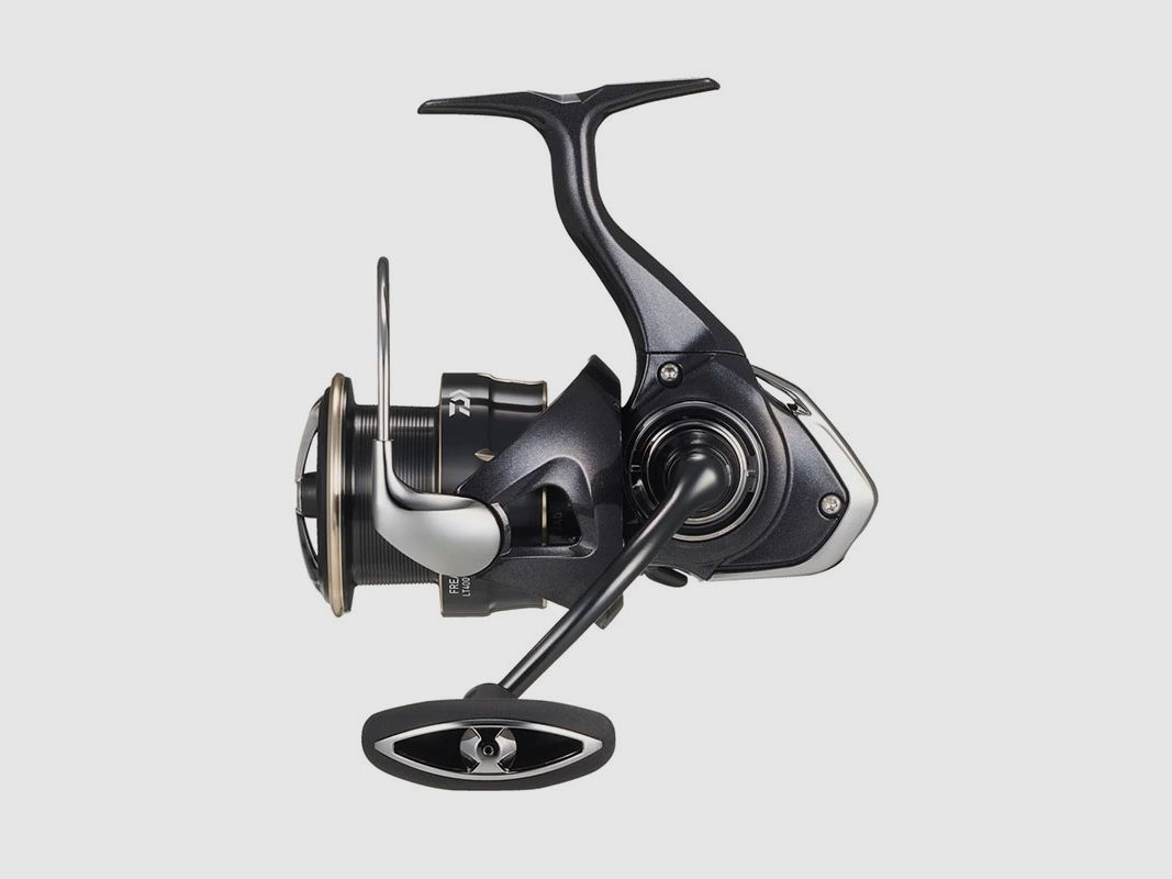 MULINELLO – DAIWA – 26 FREAMS LT3000-C, image 1 of 2