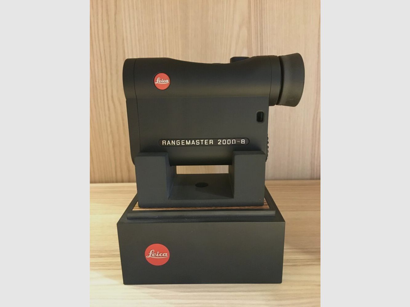 LEICA Rangemaster CRF 2000-B rangefinder