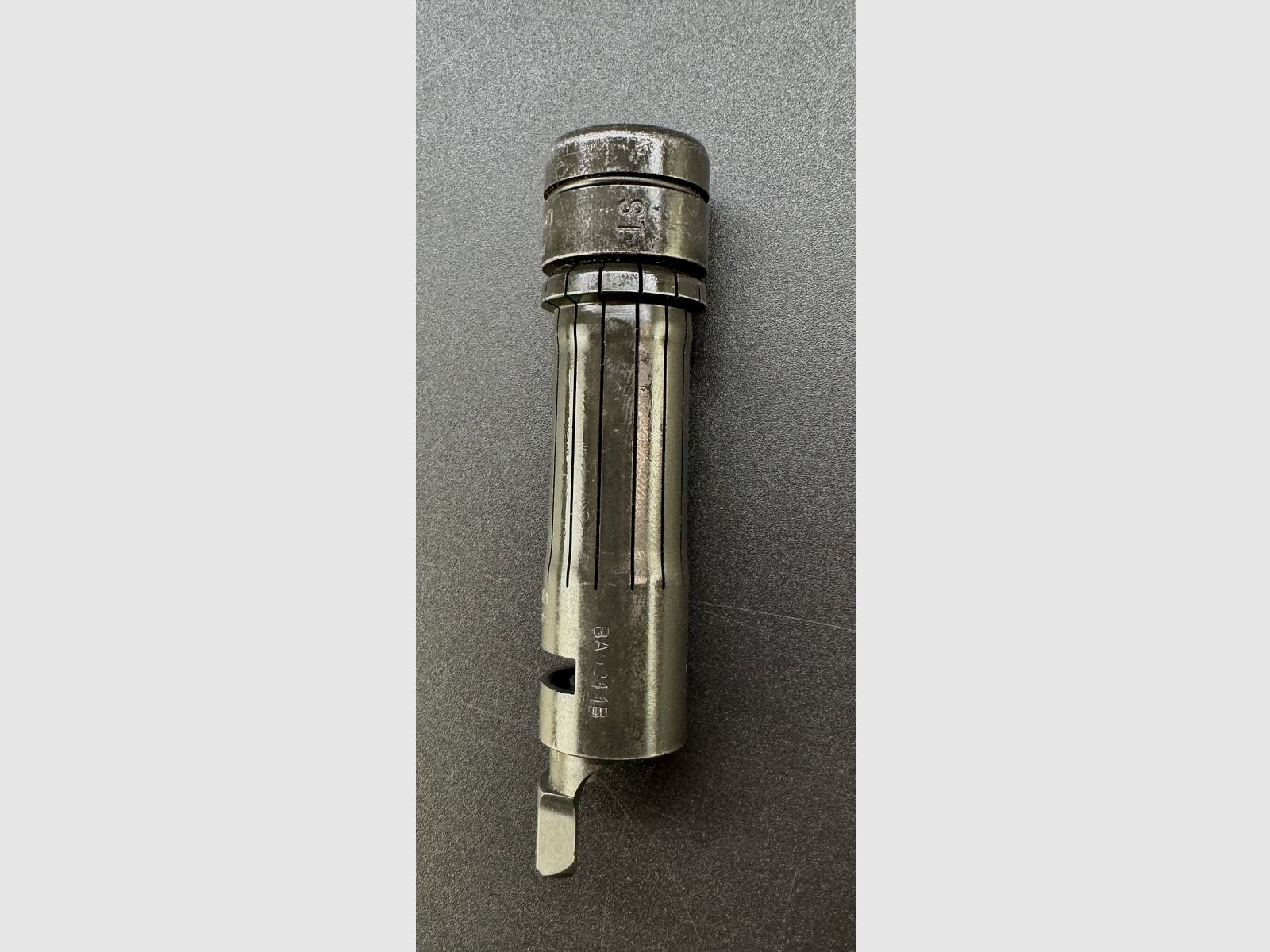 Blaser R8 locking chamber; caliber group: ST; right-hand version