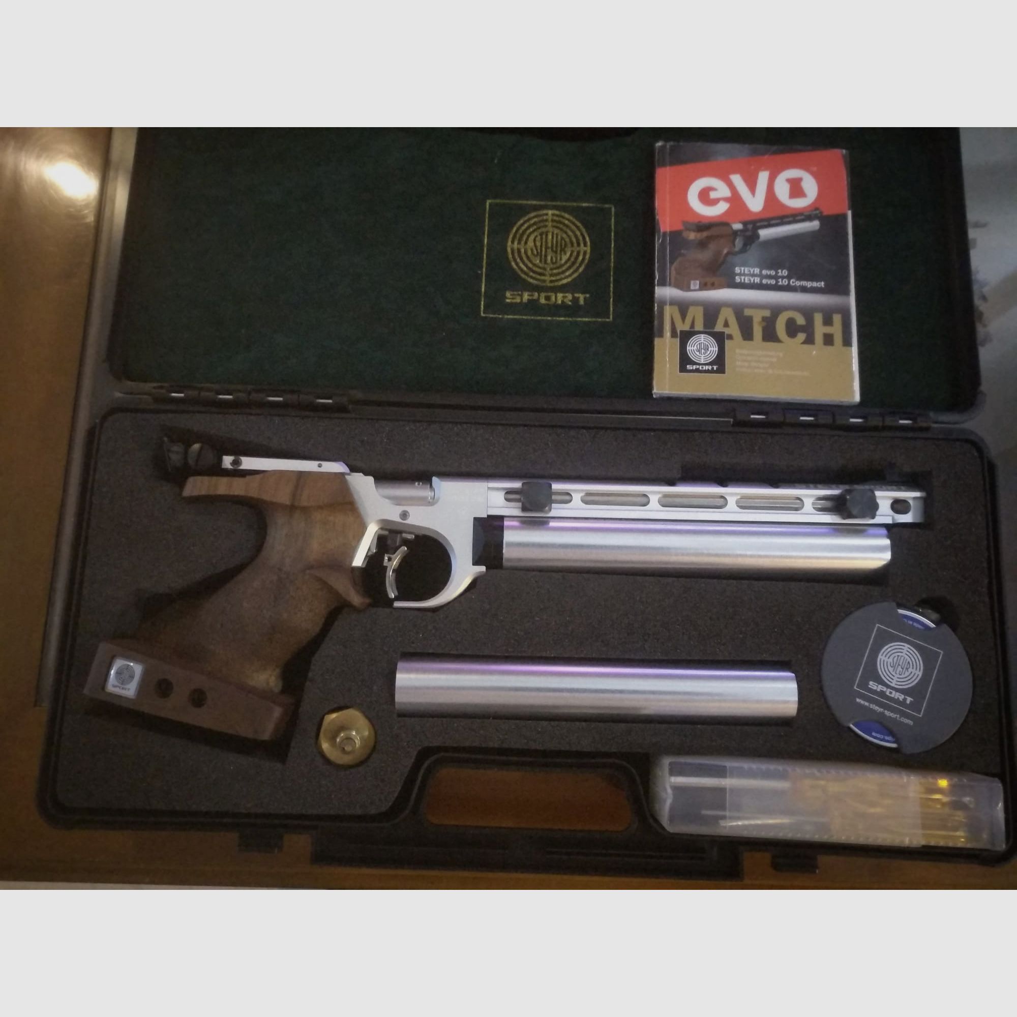 Steyr Evo 10, afbeelding 1 van 4