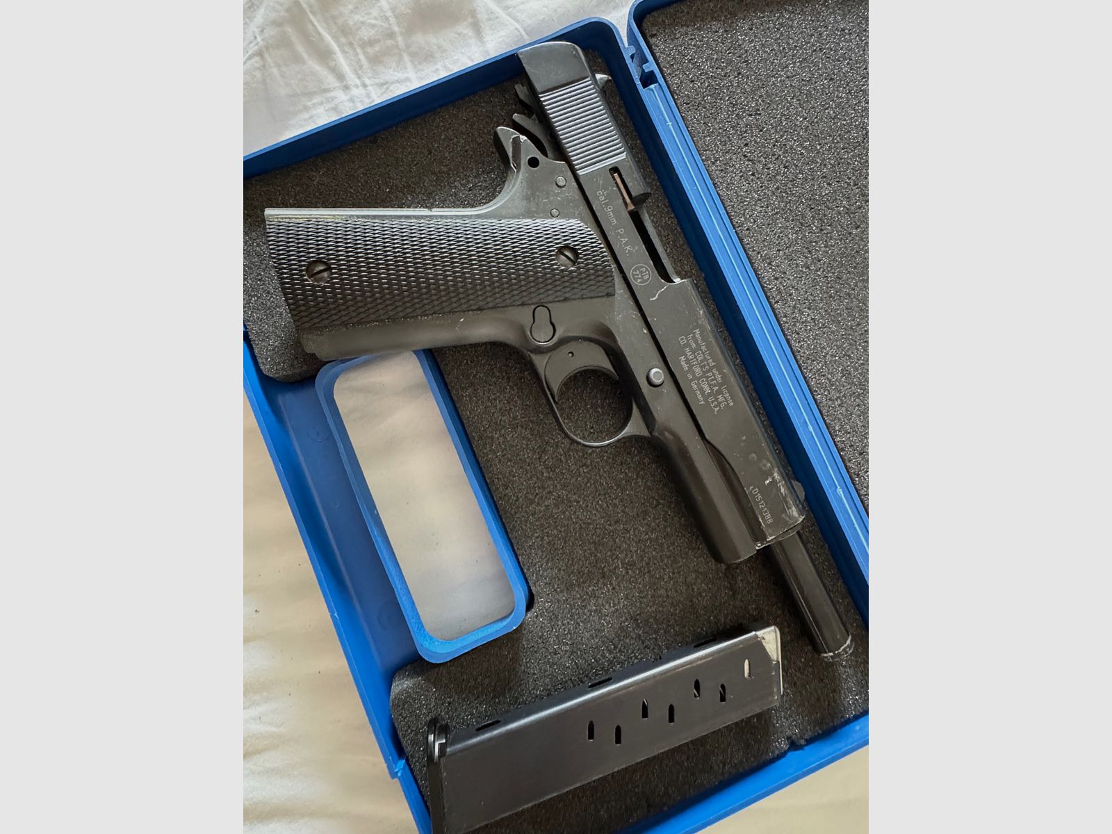Umarex Colt Government 1911 A1 cal. 9mm P.A.K.
