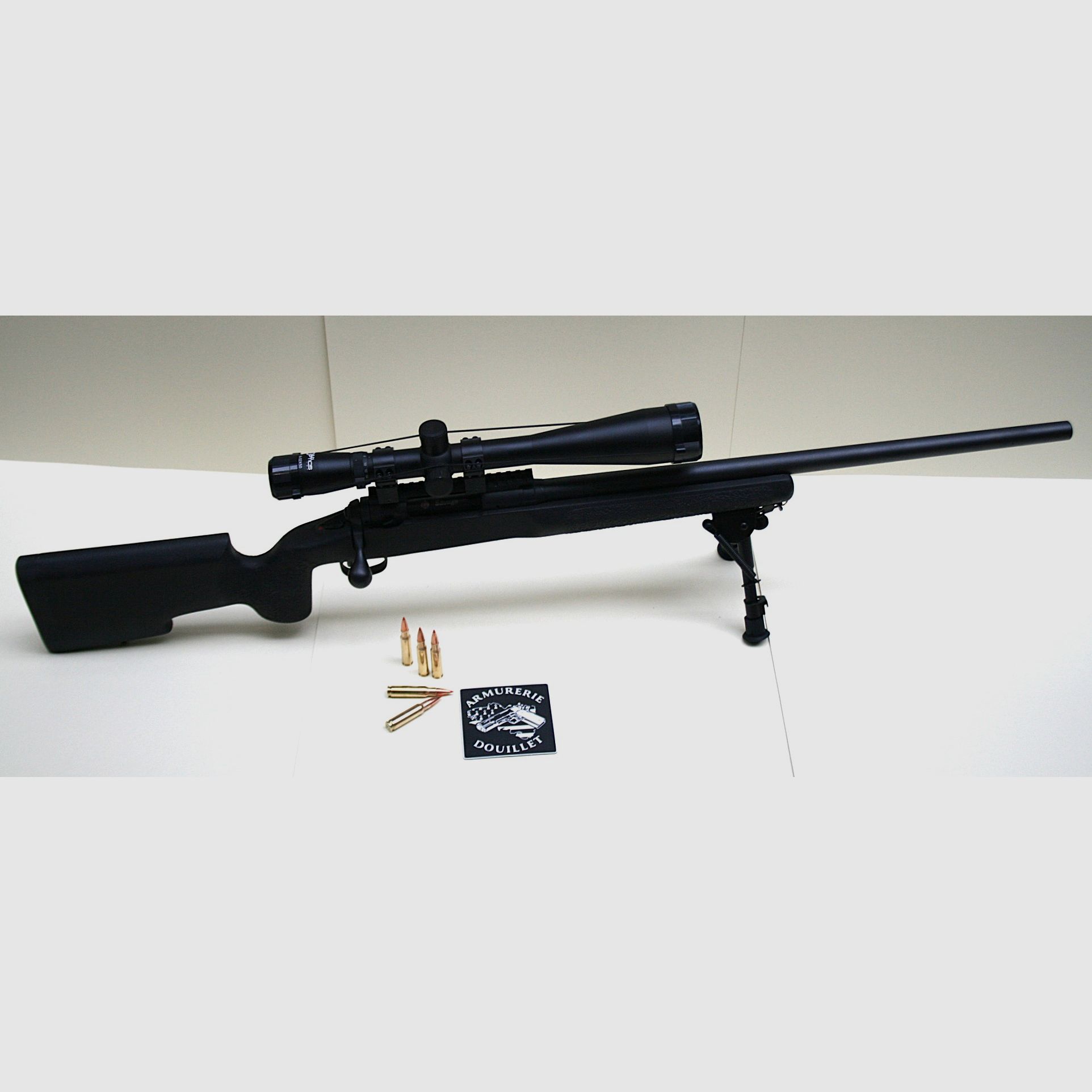 Kit Repetierbüchse SAVAGE Modell 10 / schwerer Lauf – .308Win. [Zielfernrohr SUN OPTIC 8-32×50 + Zweibein] (GEBRAUCHT), Bild 1 von 14
