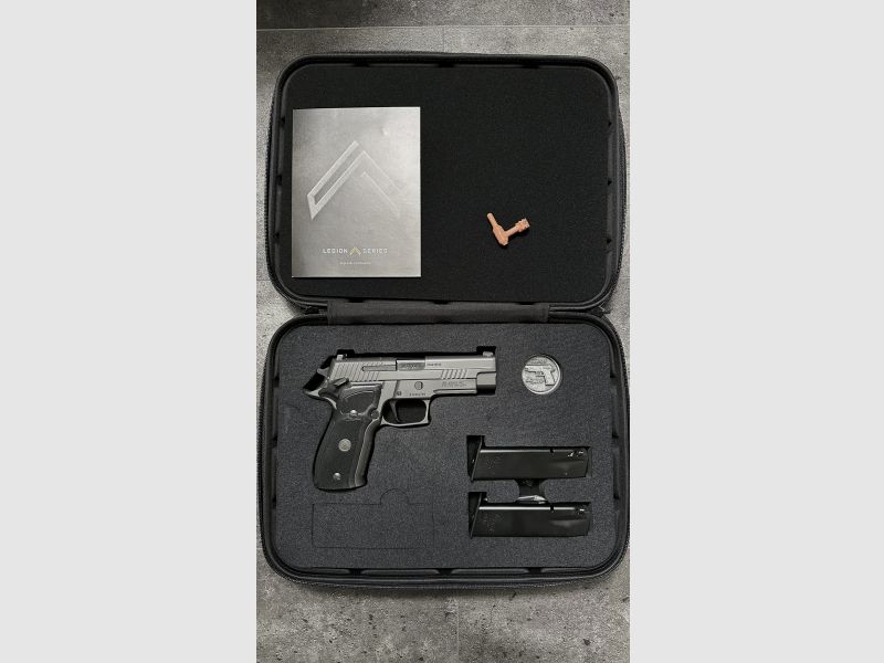 SIG SAUER P226 LEGION SAO 9mm