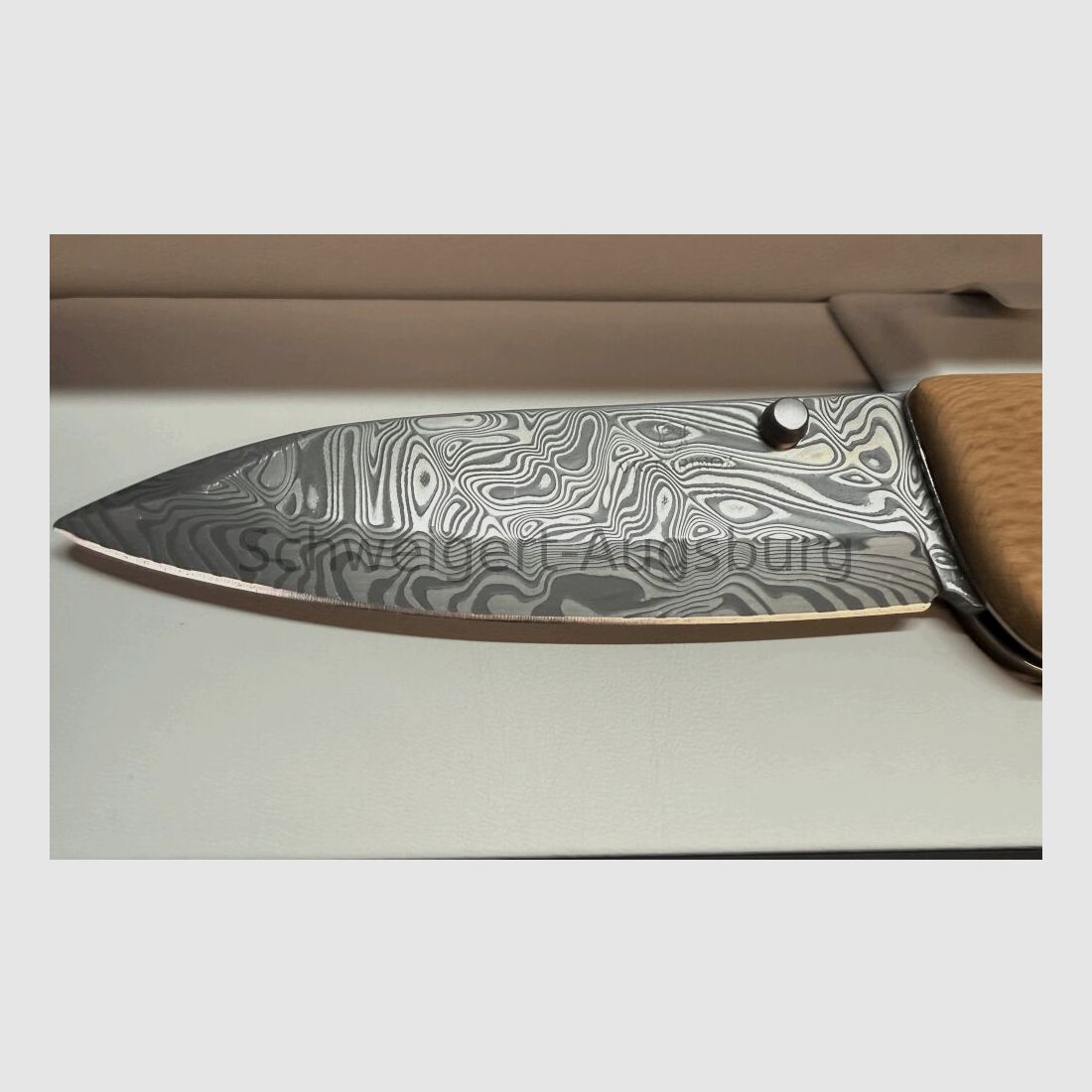 Victorinox Couteau Damas Annuel 2026 EVOKE WOOD DAMAS LIMITED EDITION 2026, image 3 sur 4