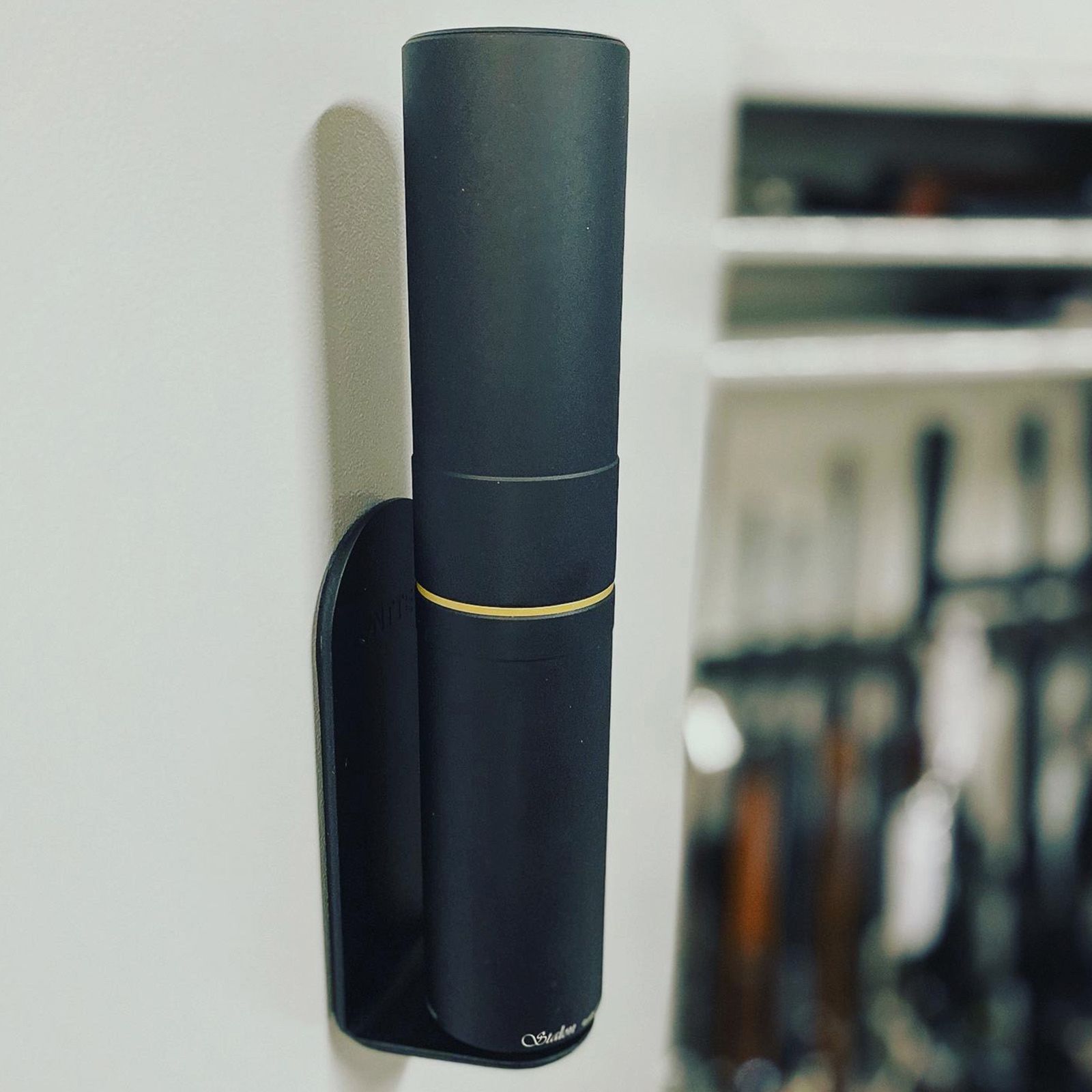 Support de silencieux magnétique HUNTTECH