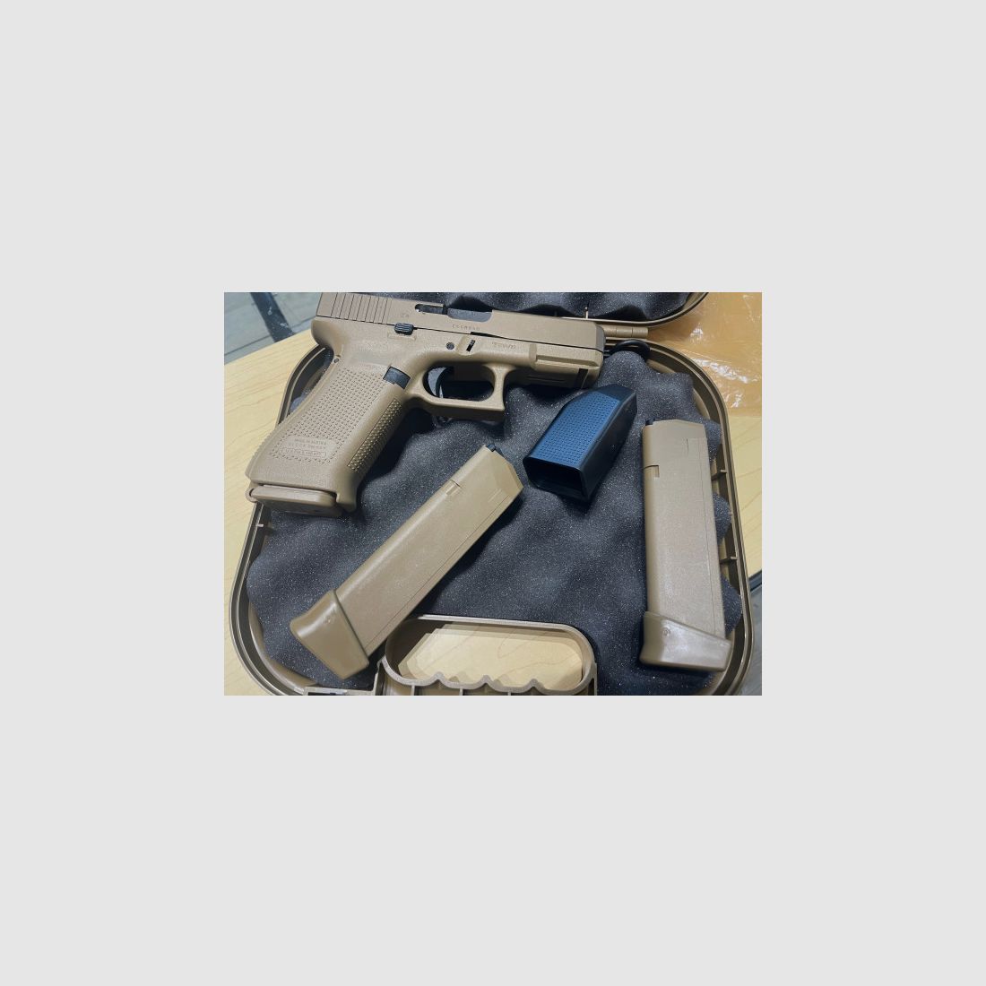 ZUSTAND 1 - GLOCK 19X COYOTE - 9MM LUGER
