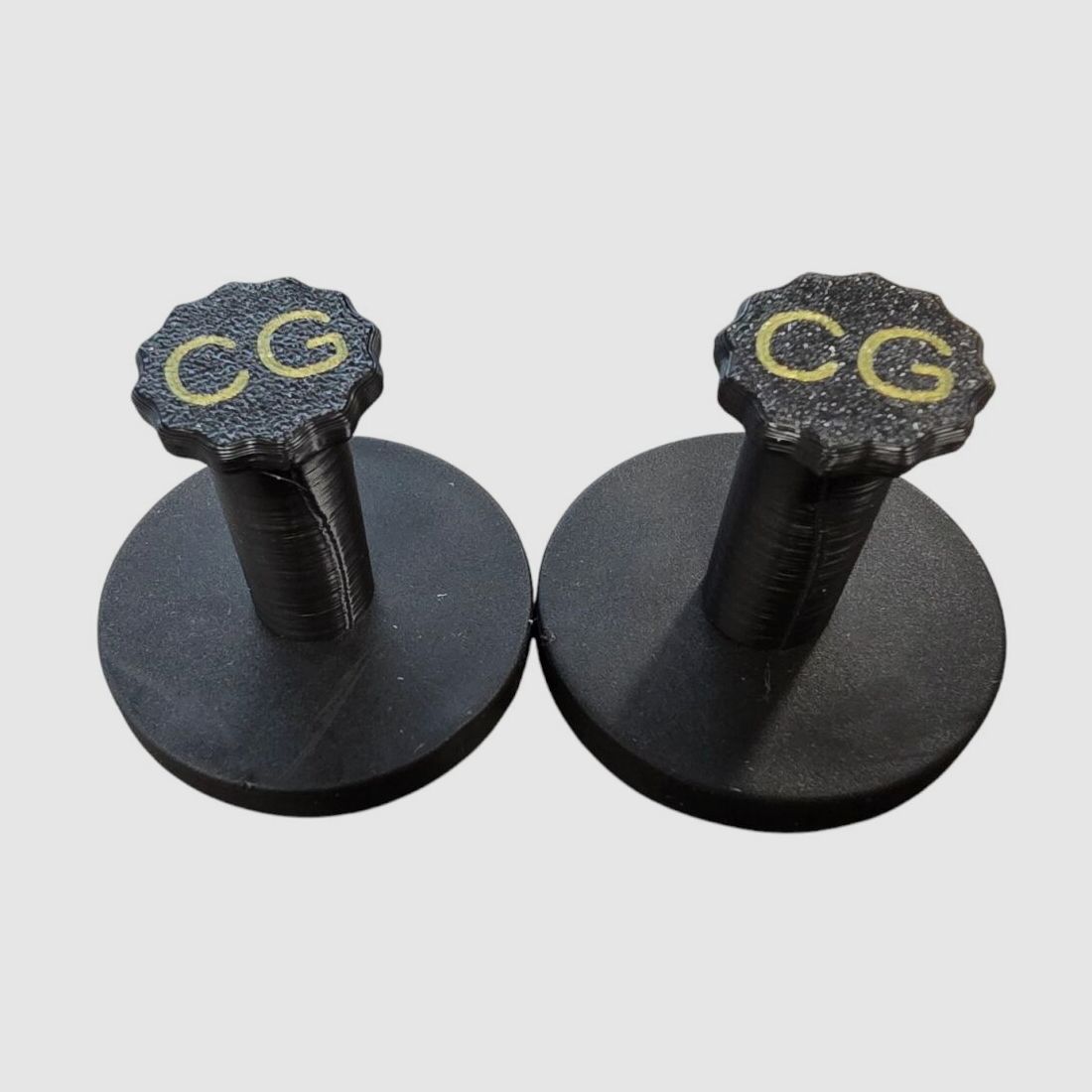 A set (2 pieces) CG magnet short weapon holder - MADE IN GERMANY for your handgun, in the safe, to save space. Tested in the store, it also holds revolvers up to 2.1kg.