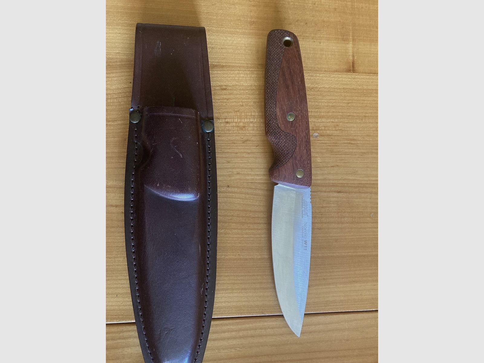 EKA Nordic W11 Jagdnicker Jagdmesser