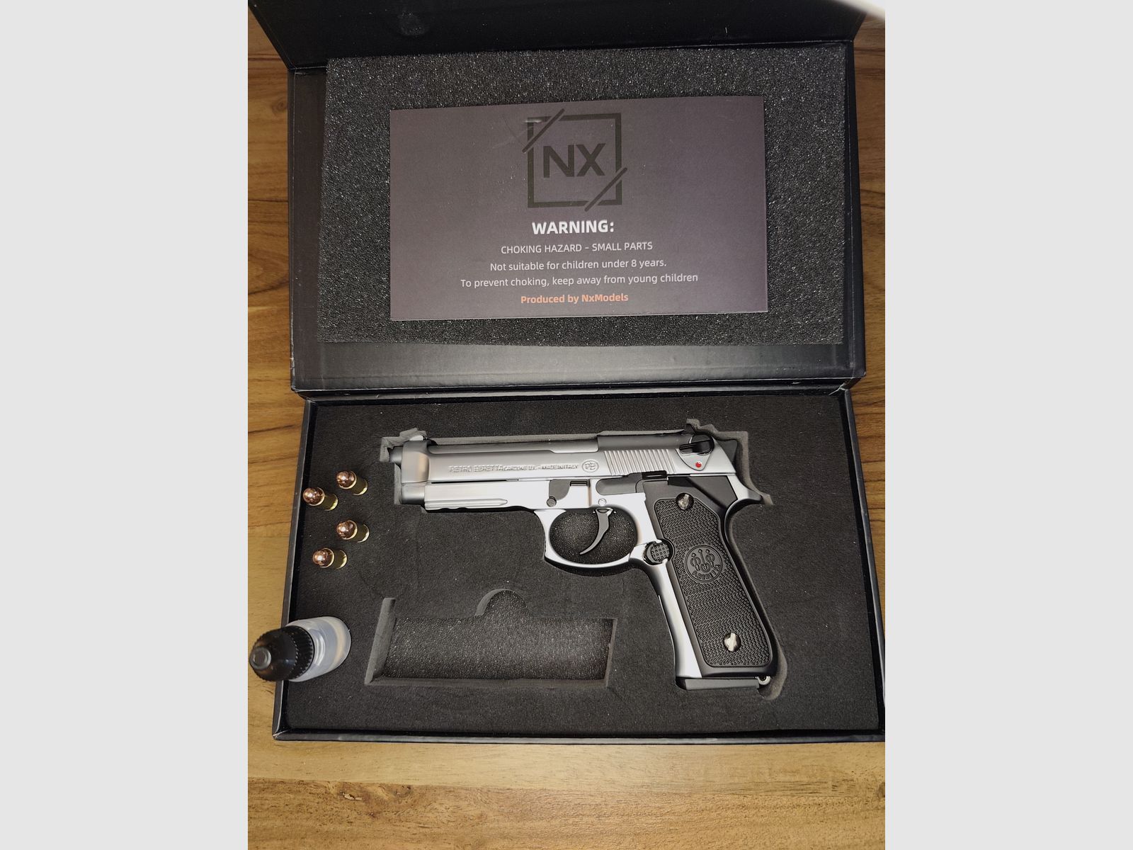 Beretta Model Pistole 1:2 NX Model mit Edler Verpackung Neu