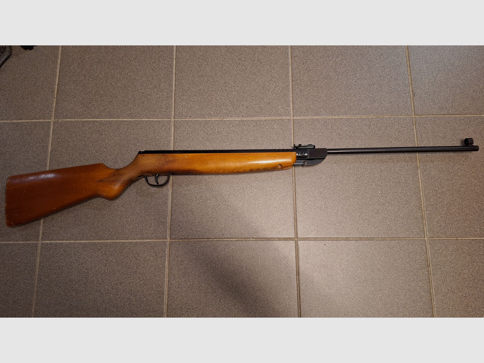 Rifle de aire modelo 302 Haenel Suhl original DDR