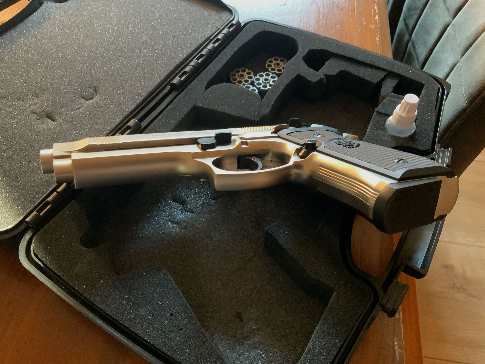 Luftpistole Beretta Mod. 97 FS 4,5mm Diabolo vernickelt