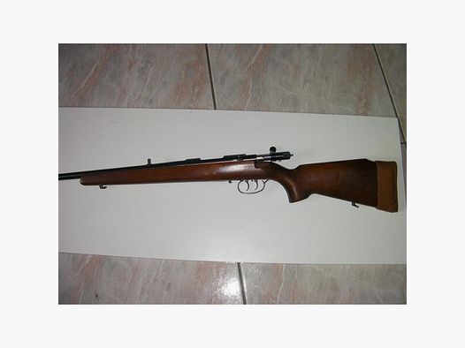 Anschütz Mod. 1532 Cal .222 Rem als Einzellader mit Holzeinsatz.