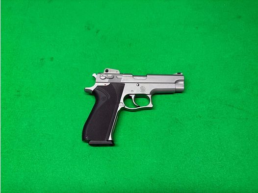 Smith & Wesson 3906
