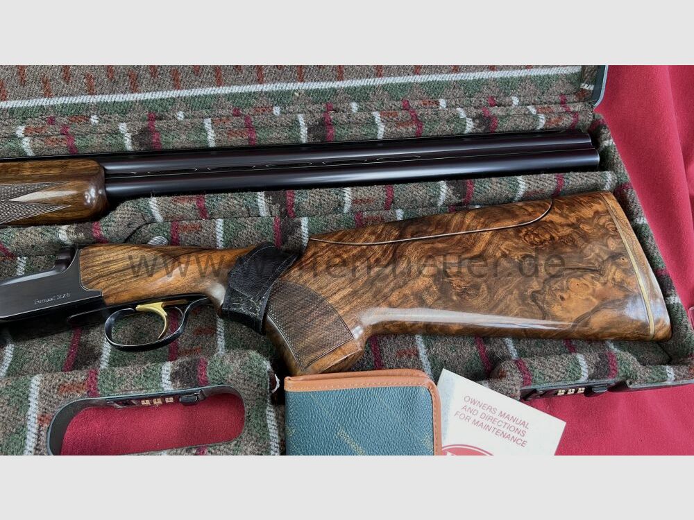 Perazzi	 MX8, Holzklasse 12