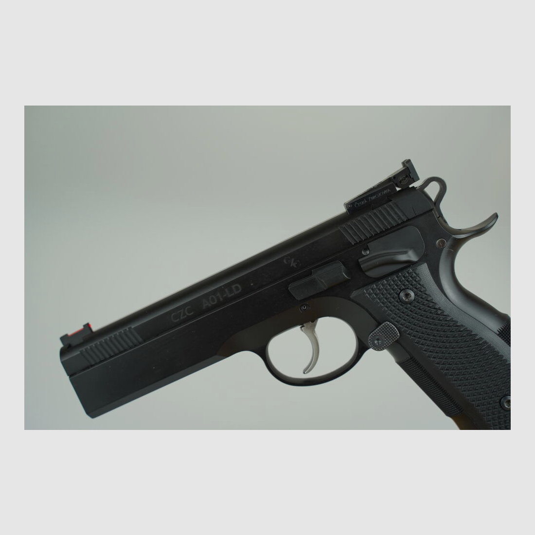 CZC Europe A01 Long Dustcover