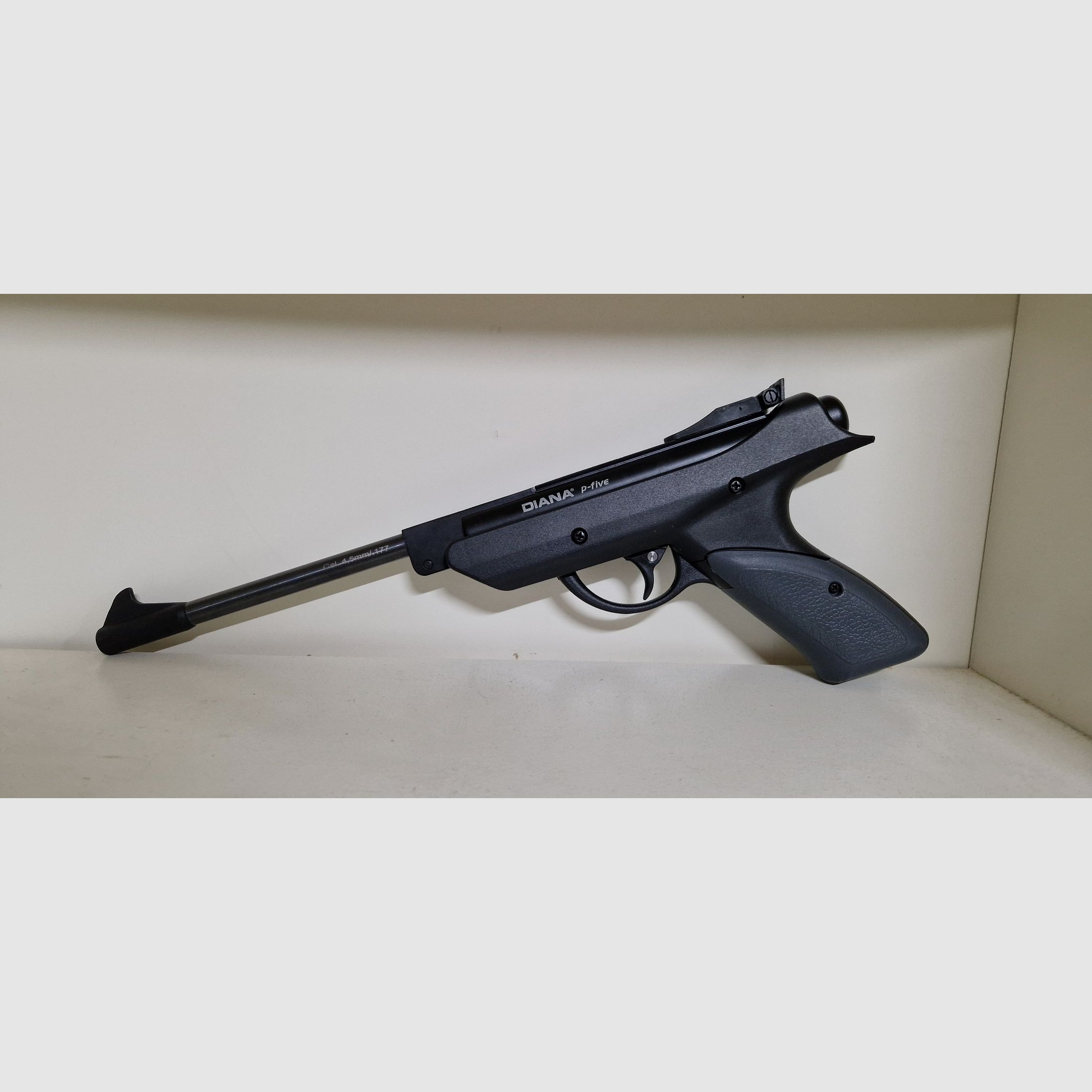 Diana p-five pneumatic spring pressure 4.5mm diabolo used air pistol