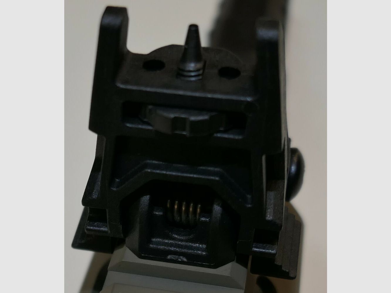 GWMH Selbstladebüchse GWMH SPC-HUNTER A4 10" (SWISS PISTOL CARBINE) FDE Kal.9x19 AR15 Glock Magazin