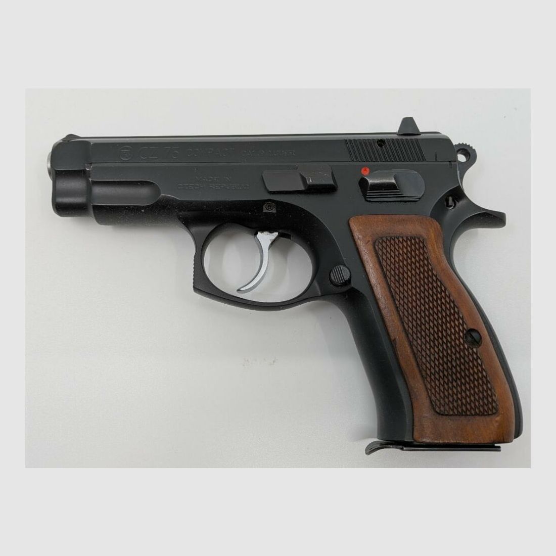 CZ CZ75 Compact
