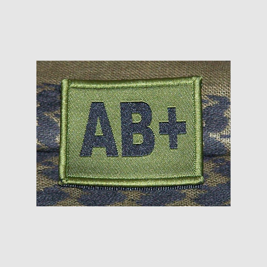 ID Patch Bloodgroup OD Green / Desert with Velcro AB Pos