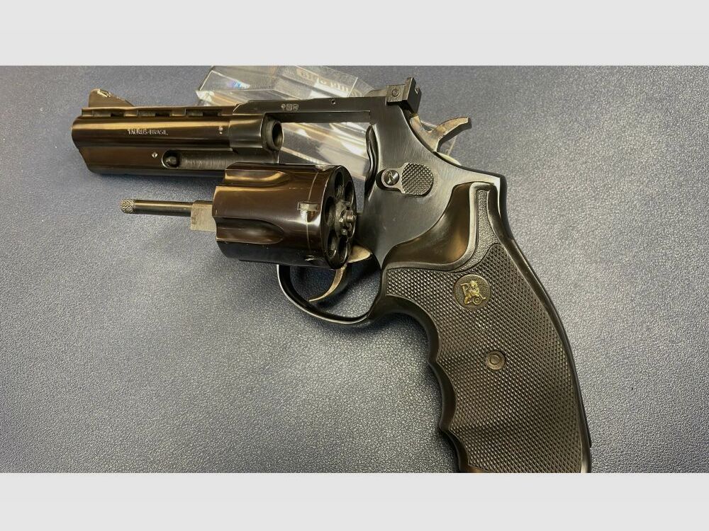 Taurus 4“ .357Mag
