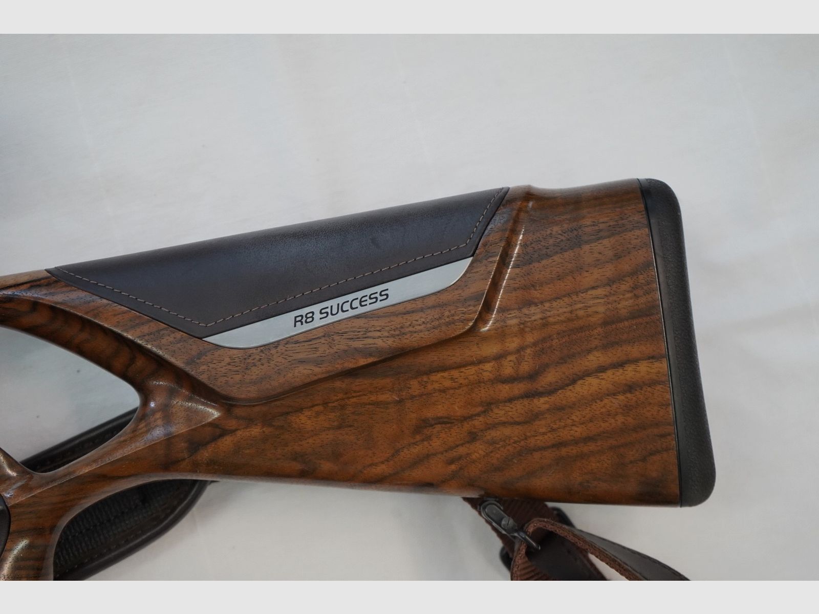 R8 success Leder, Holz, Leder, Zielfernrohr Svarovski, Atzl Abzug 