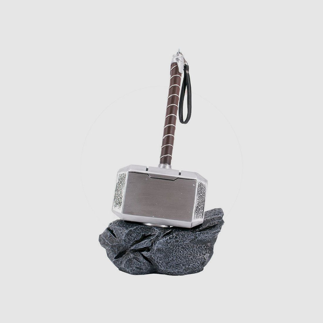 Thors Hammer Mjölnir inklusive Standfuß