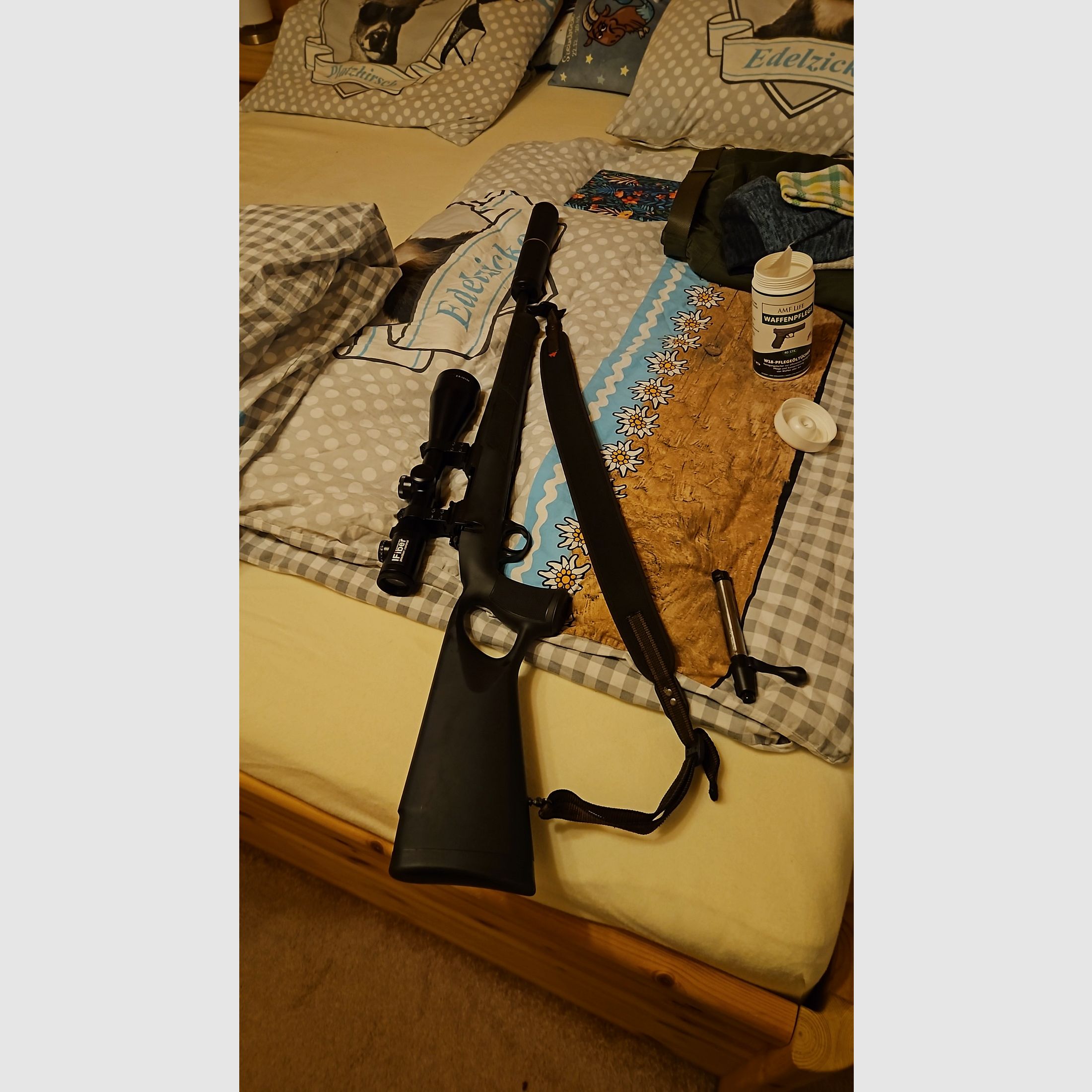 bolt-action rifle