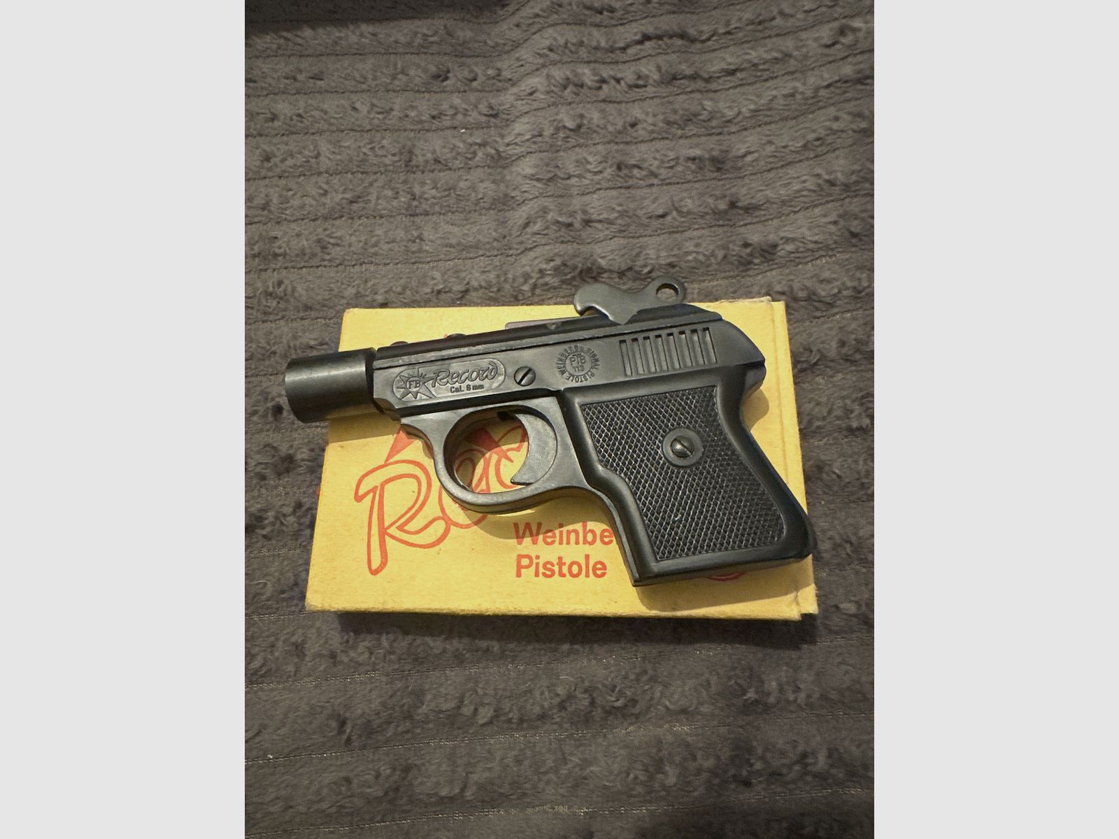 Record Weinberg-Pistole PTB 113 – Top Zustand mit Originalkarton