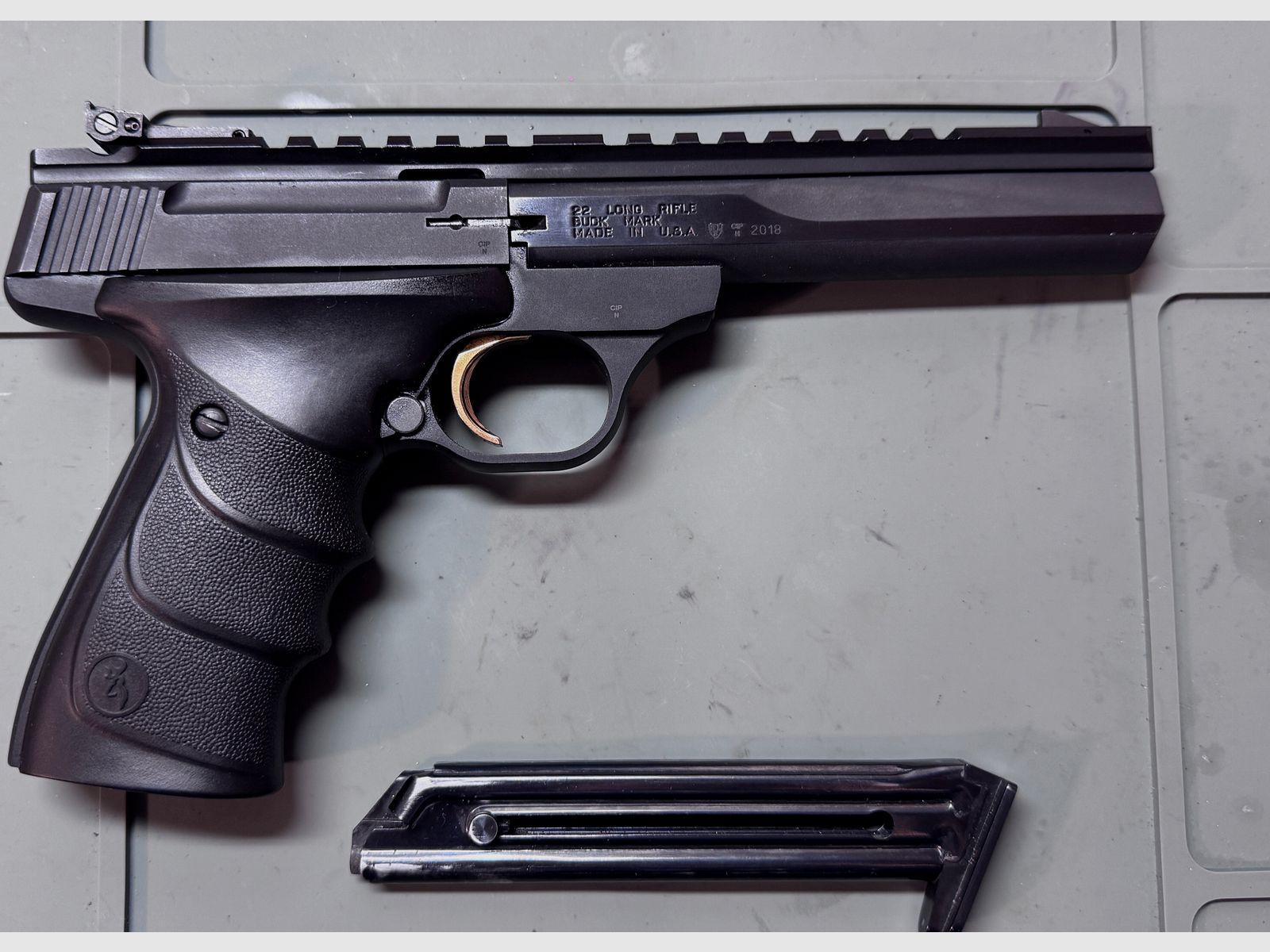 FN Browning Buck Mark Contour URX .22lr