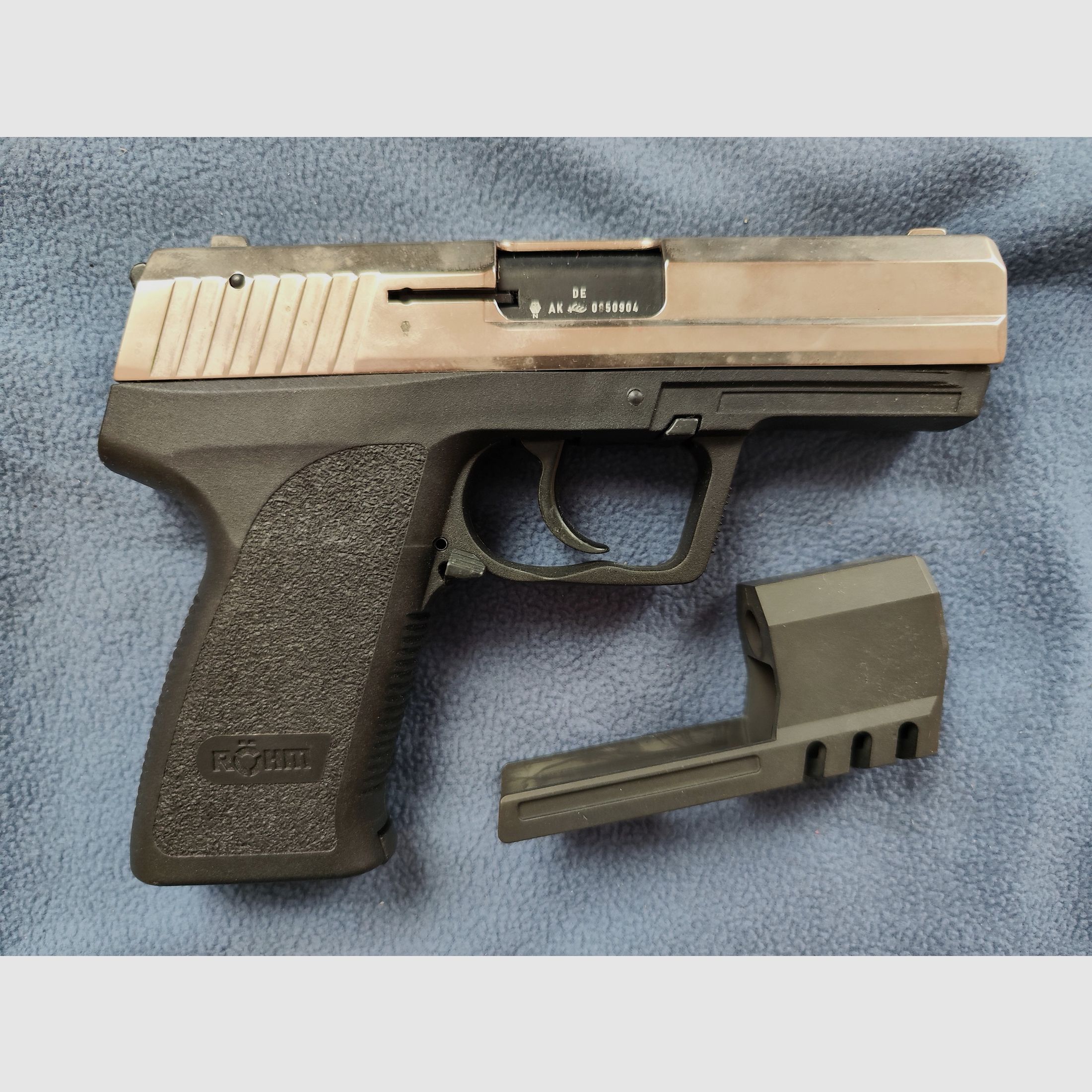 RÖHM RG 96 Match kal. 9mm P.A.K. w walizce