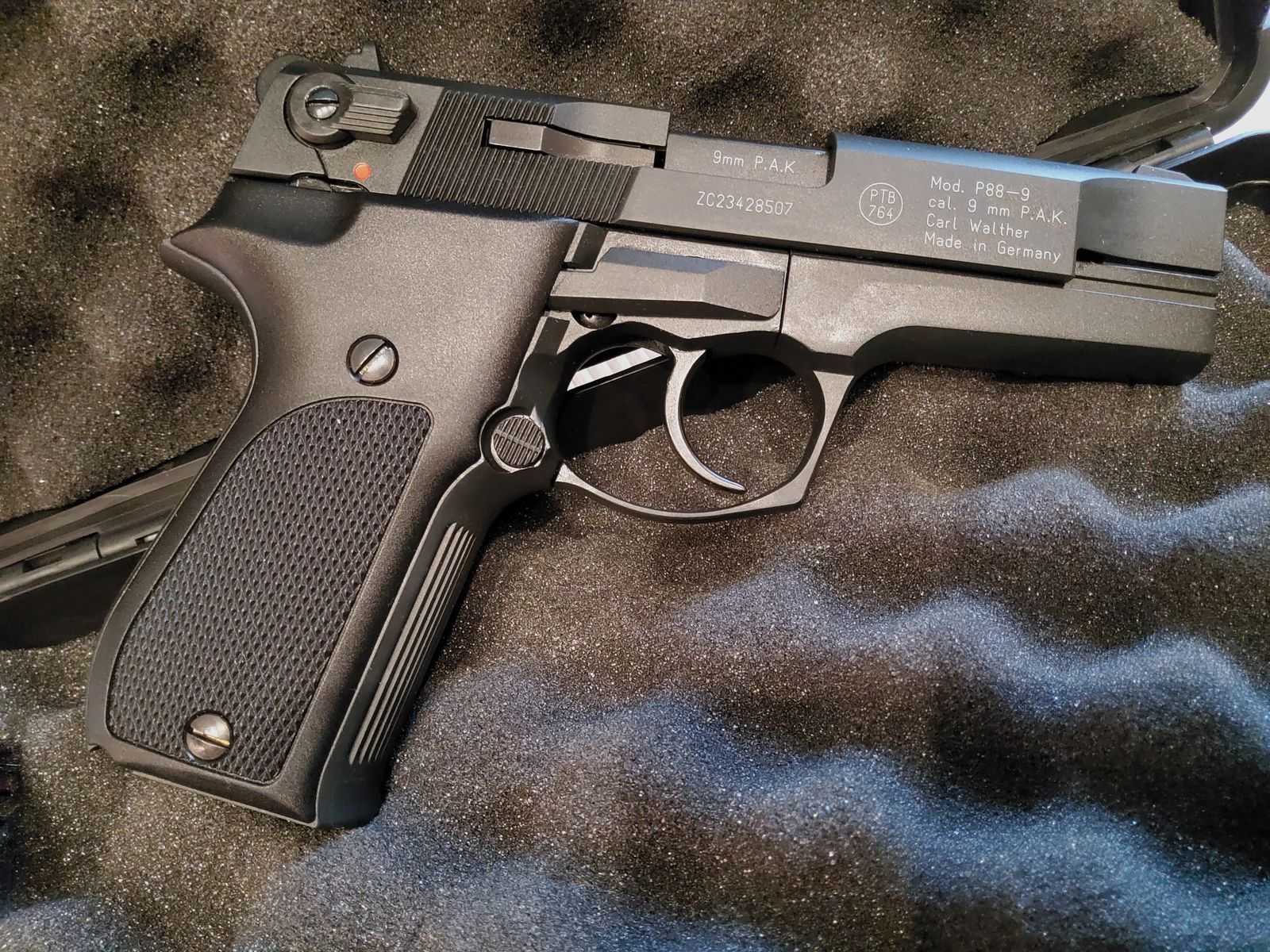 Walther P88 9 mm P.A.K. Schreckschuss