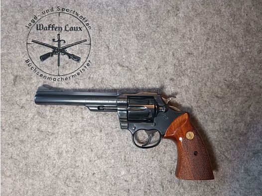 Colt Trooper Mark III Revolver blued + wooden grips