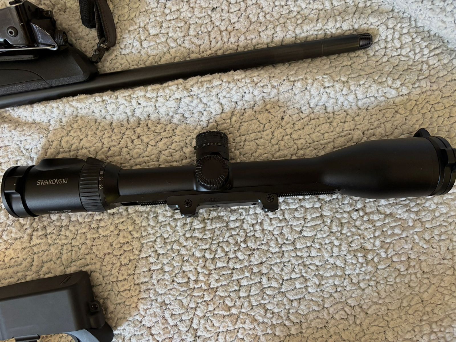 Blaser R8 270 Win mit Zubehör