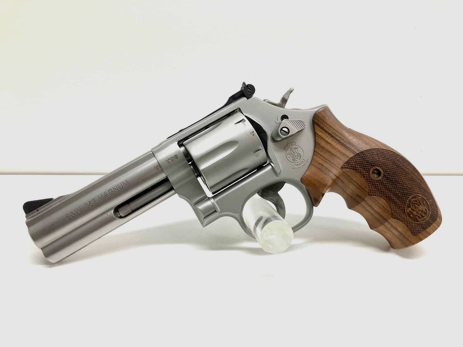 Smith & Wesson S & W Revólver Mod. 686 Seguridad Especial 4″ RB