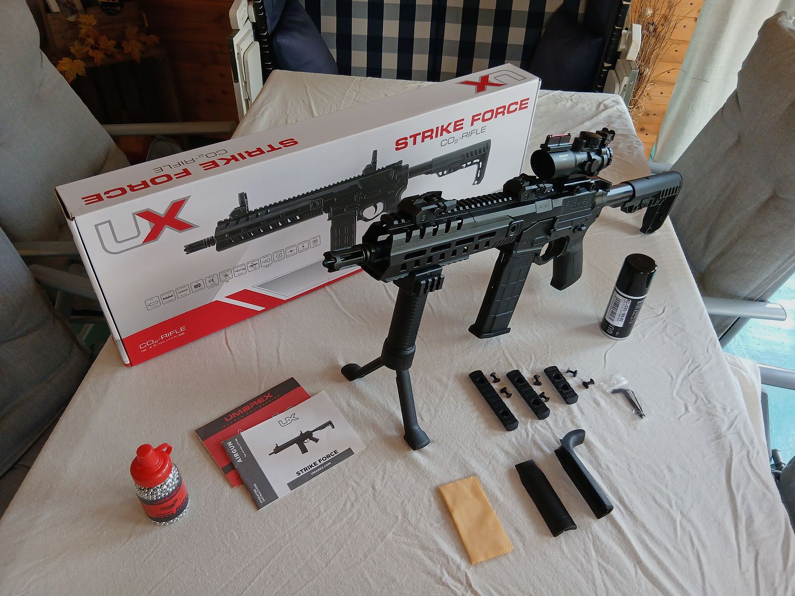 Strike Force von Umarex Co2 4,5BB Blowback