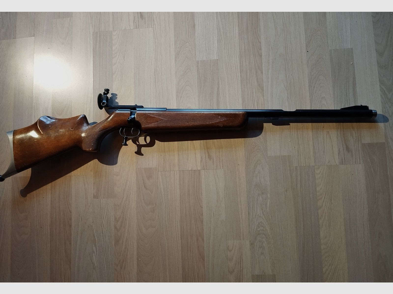 70er Jahre Oldtimer Zimmerstutzen von Schmid. 