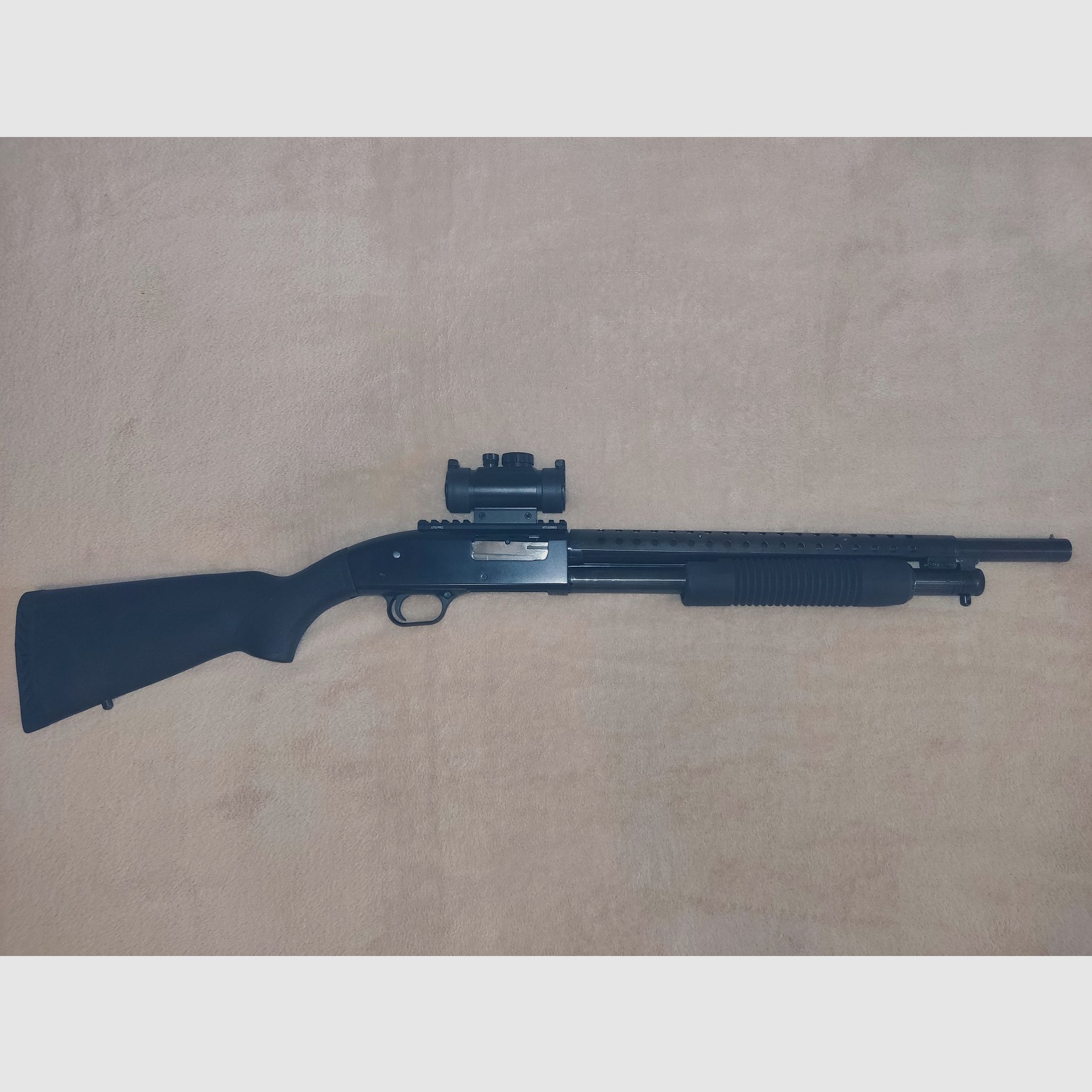 Mossberg Maverick 88 Vorderschaftrepetierflinte .12 12/76 Flinte PumpGun (keine 500 590 Winchester 1200 1300)