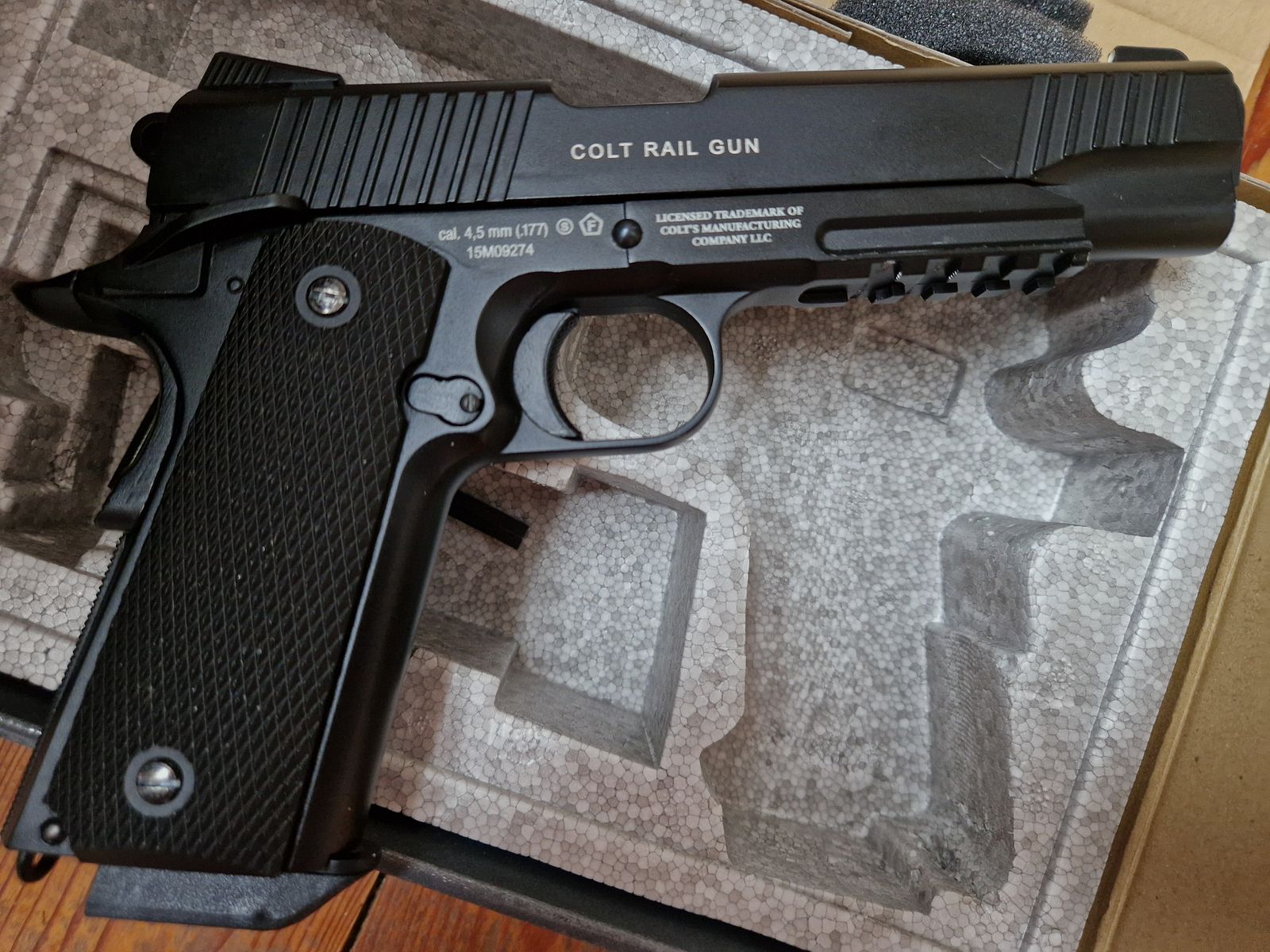 COLT Rail Gun Modèle Gouvernement M45 CQBP Automatique Calibre 45 15M09274