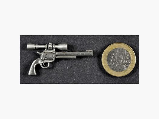 Casul Revolver mit Zielfernrohr als Metall-Anstecker