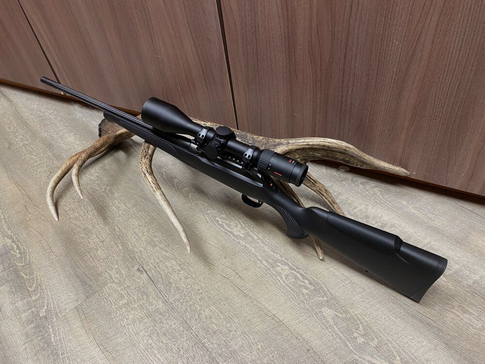 Sauer 101 Highland XTA, mit Minox RS-4 3-12x56